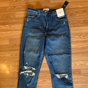 Womens Abercrombie curve love mom jeans